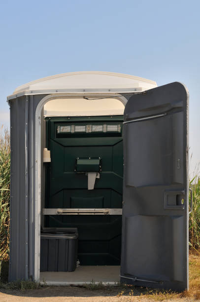 Portable Toilet Options We Offer in Cherry Creek, CO